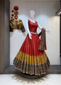 Traditional Indian Wedding <b>Lehenga</b> Choli Set For <b>Women</b> Floor-Length Cotton Loose Fit With Embroidery Design - Product Image 4