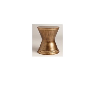Table d'appoint industrielle en métal finition dorée, mobilier moderne, table d'appoint décorative pour canapé et chambre à coucher - Product Image 2