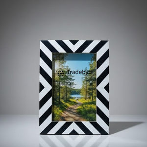 Elegante y Creativo Marco de Fotos Decorativo con Incrustaciones de Hueso, Ligero, Premium, Hecho a Mano por Tradebyd - Product Image 6