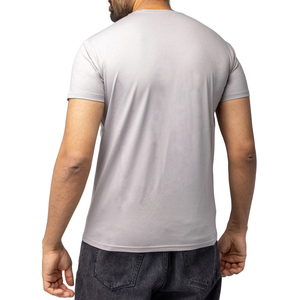 เสื้อยืดผู้ชายสไตล์ใหม่ประดับเพชร ผลิตในปากีสถาน บริการ OEM ราคาขายส่งสำหรับสั่งซื้อจำนวนมาก เสื้อยืดประดับเพชรแบบกำหนดเอง - Product Image 6