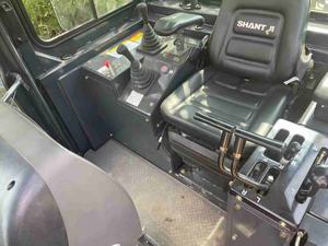 รถดันดินยี่ห้อ Shantui รุ่นใหม่เอี่ยม โปรโมชั่นพิเศษ Shantui SD22 รถดันดินสภาพดีพร้อมใช้งาน - Product Image 3