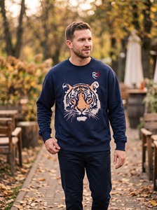 Sudadera de Cuello Redondo para Hombre, Color Azul Marino, Estampado de Tigre, Corte Regular, Tejido de Algodón, Estilo Casual Otoñal, Logotipo Frontal con Diseño Animal - Product Image 4