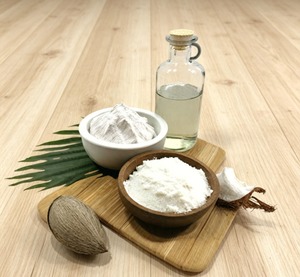 ELMA FOOD EFM005 C8 Aceite MCT en Polvo, Aceite Fraccionado Extraído de Coco, Ingrediente Alimenticio Saludable, Malasia - Product Image 1