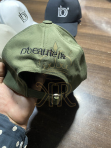 Gorra de Béisbol Deportiva de 6 Paneles al por Mayor, Transpirable, con Logotipo Bordado en 3D, para Estilo Urbano, Negocios y Actividades al Aire Libre - Product Image 6