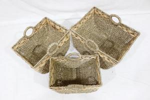 Panier de rangement en paille tressée à la main, organisateur en jonc de mer avec poignée pour la maison, la salle de bain, la cuisine et les voyages - Product Image 3