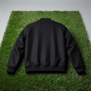 Chaqueta Bomber Minimalista Negra para Hombre, Chaqueta Casual con Cierre, Ropa Exterior de Moda Masculina, Chaqueta Personalizada al por Mayor, OEM ODM, Ropa Urbana - Product Image 5
