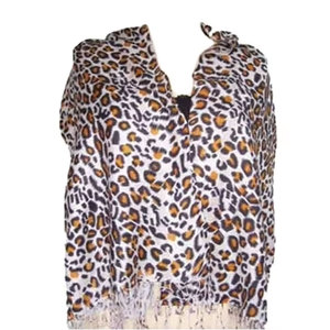 Écharpe en cachemire de luxe à motif léopard, douce, chaude et élégante, châle imprimé animal, enveloppe de mode hivernale, tour de cou confortable et stylé pour femme - Product Image 2