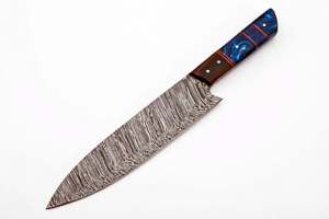 Cuchillo de Cocina Artesanal de Acero de Damasco con Resina Azul Voluteada y Mango de Madera - Product Image 5