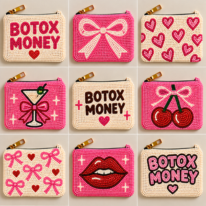 Collection de porte-monnaie perlés Botox Money Seed avec nœuds roses, cœurs, cerises, lèvres et verre à cocktail, pochette zippée, cadeau en gros - Product Image 1