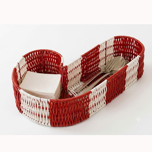 Cesta de Almacenamiento de Mimbre con Diseño de Bastón de Caramelo - Product Image 1