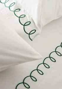 Housse de coussin carrée en microfibre lavée effet soie de luxe |   Housse de coussin 16x16 pouces pour la maison et l'hôtel |   Designs personnalisés anti-acariens - Product Image 2