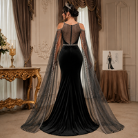 Robe de soirée longue de luxe en velours noir, ornée de sequins, avec cape transparente perlée, taille naturelle, ornée de cristaux, coupe ajustée, formelle