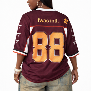 Camiseta de moda personalizada para mujer, estilo casual, con número personalizado, gráfico de diamantes de imitación, cuello en V, camiseta de fútbol americano. - Product Image 3