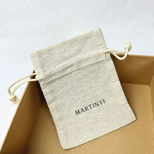 Pochette à bijoux en toile de jute faite à la main, petite taille, avec impression de logo personnalisé pour bagues et boucles d'oreilles - Product Image 1