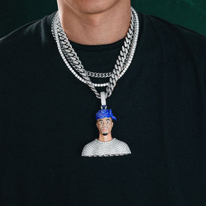 Colgante Hiphop de Aleación de Zinc Plateado con Dije de Cara de Bandana Azul, Joyería para Hombre, Regalo - Product Image 3