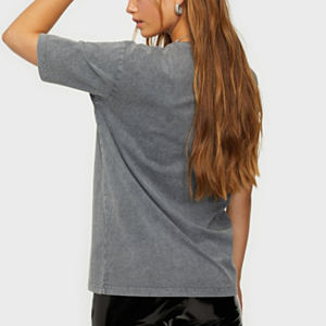 Camiseta de Manga Corta para Mujer, de Alta Calidad, Ecológica, de Secado Rápido, Mezcla de Poliéster/Algodón, Lavado Ácido, Corte Ajustado, con Diseño Gráfico Personalizado - Product Image 2