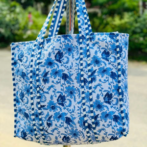 Bolso de mano de algodón indio hecho a mano con estampado a mano y cierre de cremallera, bolso de hombro acolchado de moda para mujer - Product Image 4