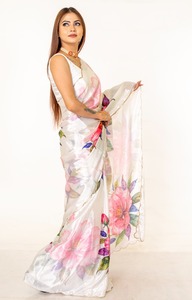 Sari en soie blanc élégant à imprimé floral rose numérique, infroissable et à séchage rapide, pour femme, style mariage Inde Pakistan Bollywood Ouest - Product Image 5