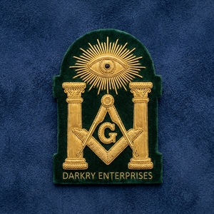 Écusson brodé à la main en fil de bullion, motif Pellican dans sa piété, avec fil doré et emblème couronne de roses, pour insignes maçonniques et écusson de blazer - Product Image 5