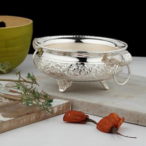 Handcrafted Metal Candle Bowl With Antique Finish For Luxury Home <b>Decoration</b> And Festive <b>Table</b> Setup - Product Image 4