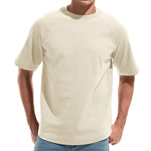 Camiseta de Cuello Redondo y Manga Raglán para Hombre, Color Blanco Hueso, Corte Regular, Color Sólido, Ropa Casual, 100% Algodón Jersey, Tejido Transpirable - Product Image 1