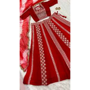 Lehenga Choli rouge pour soirée FB avec travail de fil de coton et de sequins 1200g - Product Image 6