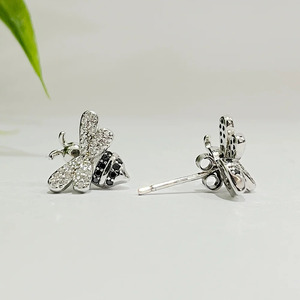 Cute Bee <b>Stud</b> <b>Earrings</b> 925 <b>Silver</b> Rhodium Plated Crystal Rhinestone Insect Shape Women's Everyday Wear Jewelry - Product Image 1