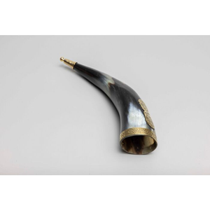 Corne à boire viking écologique, faite à la main, sans danger pour les aliments, avec support, en corne de buffle, forme naturelle et taille personnalisée, prix abordable - Product Image 5