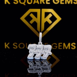 Pendentif Hip Hop pour Homme en Argent Sterling Plaqué Or Personnalisé avec Moissanite VVS et Chaîne Givrée, Bijou de Luxe pour Fête, Cadeau - Product Image 5