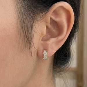 Modern 10K 14K 18K <b>Solid</b> <b>Gold</b> Lab Grown Diamond Baguette Cluster 1.35 CT Per Pair <b>Huggies</b> Hoop Earrings Fine Jewelry For Women - Product Image 4