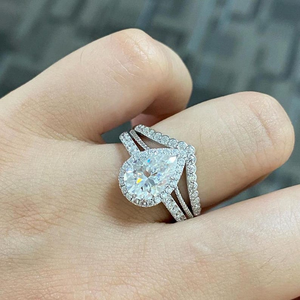 Magnifique ensemble de bagues halo en diamant blanc taille poire en argent sterling, bijoux deux pièces pour demoiselles d'honneur, femmes et occasions spéciales - Product Image 4