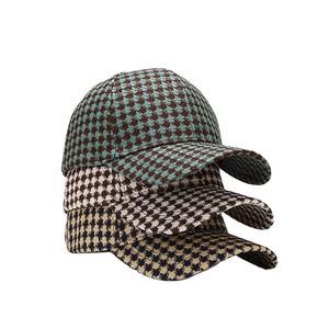 หมวกแก๊ปทรงสปอร์ต 6 แผง แต่งโลโก้ สไตล์การ์ตูน แฟชั่นย้อนยุค ลำลอง เหมาะกับกิจกรรมกลางแจ้ง ป้องกันแสงแดด - Product Image 1