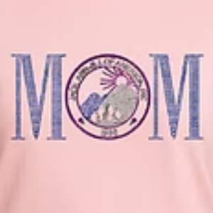 Camiseta Rosa con Logo MOM para Mujer, Ropa Casual para el Día a Día, Estilo Urbano, Cómoda, a la Moda - Product Image 2