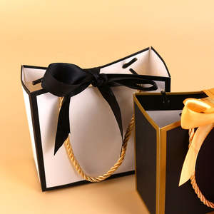 Bolsas de Papel Kraft Clásicas Ecológicas al por Mayor de Fábrica con Laminación y Logotipo Personalizado para Compras y Regalos - Product Image 5