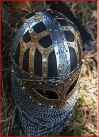 Casque de Viking Vendel en acier gravé avec chaîne de mailles - Product Image 5