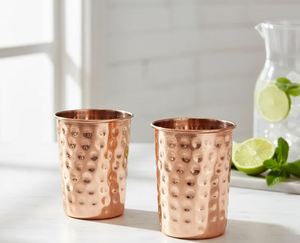 แก้วน้ำทองแดงทำมือคุณภาพพรีเมียมสำหรับดื่มน้ำตามหลักอายุรเวท  ผู้ผลิตและจำหน่ายแก้วน้ำโลหะสำหรับส่งออก - Product Image 4