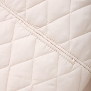 Jaket Wanita Berkerah Baseball Berlapis Isolasi Lengan Panjang Poliester Kancing Tekan Siap OEM - Product Image 5