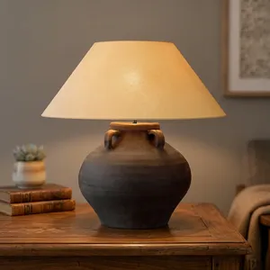 Lampe de table en terre cuite, éclairage d'appoint rustique en céramique, décoration artisanale pour la maison, chevet, salon - Product Image 2