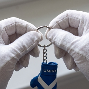 Scotland Flag Mini <b>Boxing</b> Glove Keychain Scottish Saltire Pride PU Leather Lace-Up Closure Custom Logo Gym Bag Charm Souvenir - Product Image 3