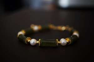 Bracelet en jade vert, perle de jade naturelle, chaîne en or, bracelet de yoga en cristal, bijoux de guérison, cadeau pour elle - Product Image 3