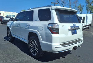 Toyota 4Runner Limited 2024 USADO Certificado Disponible para la Venta - Product Image 2