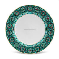 Assiette de présentation du chargeur de vaisselle au design personnalisé Assiette de présentation du chargeur en haute émail imprimé floral Fruits Autre plat de présentation Plateau rond