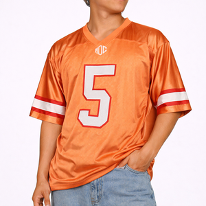 เสื้อฟุตบอลอเมริกันคุณภาพสูง 26/27 และเสื้อฟุตบอลตาข่ายสำหรับนักกีฬา เสื้อฟุตบอลแบบระบายอากาศได้ดีสำหรับผู้ชาย OEM USA - Product Image 2