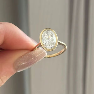 Anillo de Diamantes de Corte Ovalado de Lujo en Oro Amarillo, Elegante Anillo de Compromiso con Diamantes Ovalados para Mujer, Joyería Clásica, Regalo para Aniversario - Product Image 1