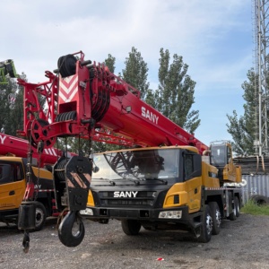 Grue mobile SANY 50t STC500E5 d'occasion, année 2021, prête pour les terrains accidentés, équipement de levage pour projets miniers et énergétiques - Product Image 3
