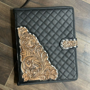 Custom A4 Size Hand Tooled Genuine Quilted Leather Business Padfolio High Quality Cowhide Leather Interview Zippered Ring Binder - Product Image 3