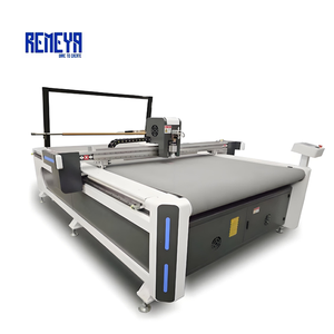 Máquina de Corte Digital CNC REMYA para Alfombras, de Polipropileno/Terciopelo, con Motor PLC, 380V/220V, 1 Año de Garantía, 450kg - Product Image 6