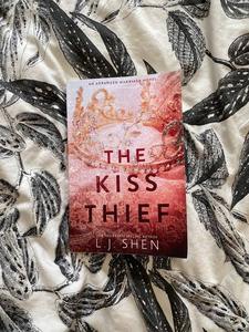 El Ladrón de Besos de L J Shen, Libro de Ficción Romántica en Inglés, Éxito de Ventas, 322 Páginas - Product Image 3