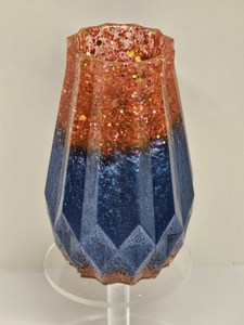 Handmade Resin <b>Vase</b>: Decorative Flower and Brush Holder - Product Image 4
