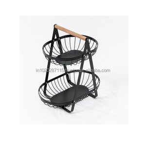 Cesta de fruta de hierro decorativa bellamente hecha a mano con acabado antiguo para encimera de cocina vintage y decoración de mesa de comedor - Product Image 1